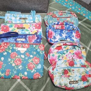 The Pioneer Woman Floral Cosmetic Bag Collection LOT (8)